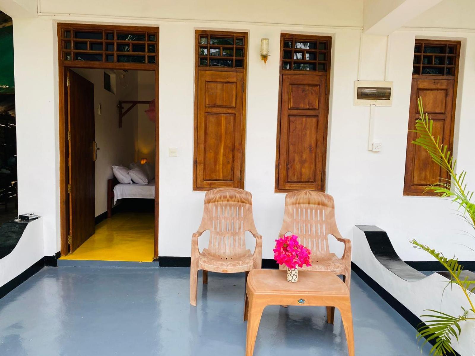 Aaliya Bay Hotel Arugam Bay Exterior foto