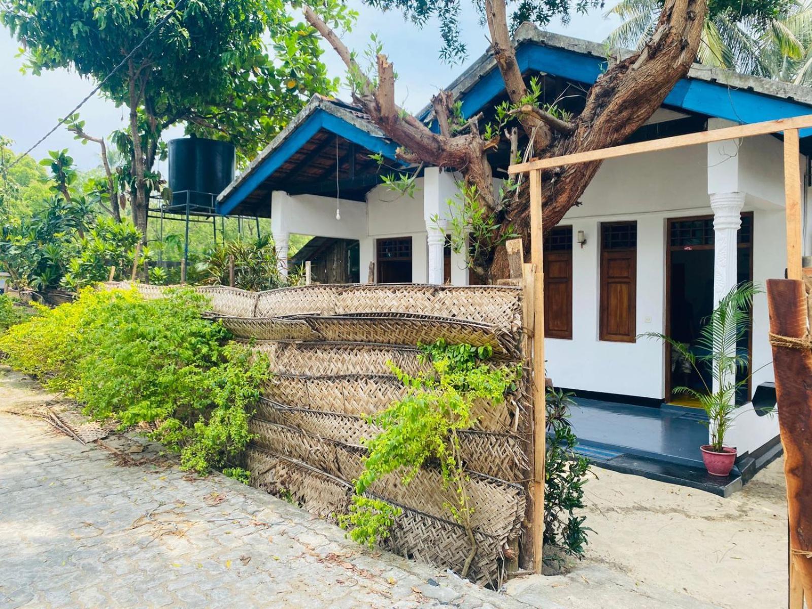 Aaliya Bay Hotel Arugam Bay Exterior foto
