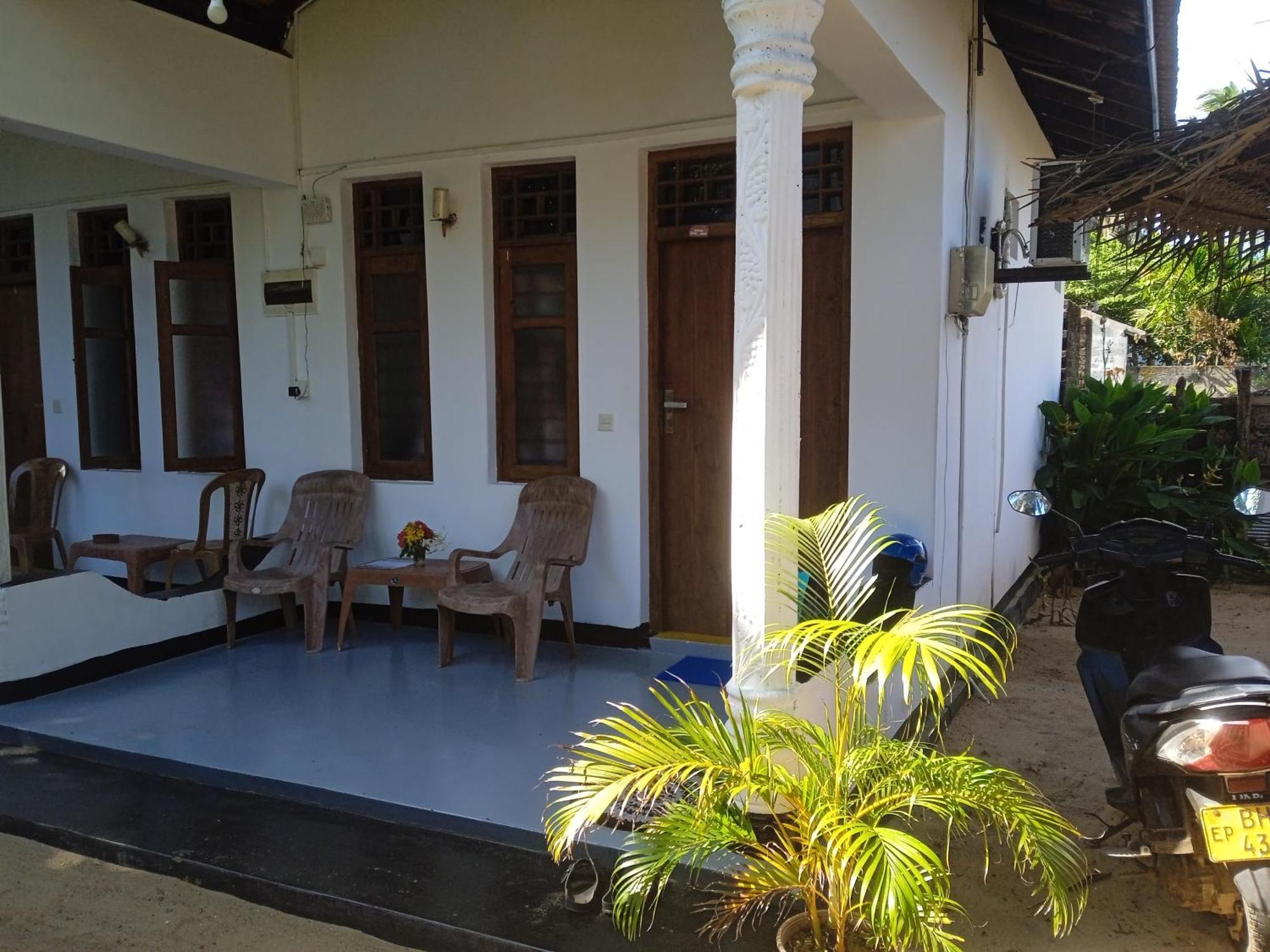 Aaliya Bay Hotel Arugam Bay Exterior foto